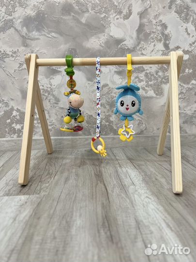 Мобиль стойка монтессори