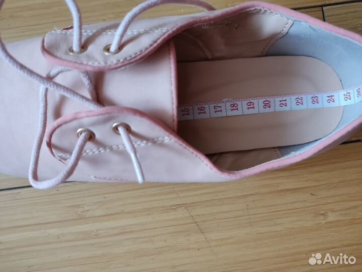 Nike,Converse, Charles & Keith, Rockport, Crocs
