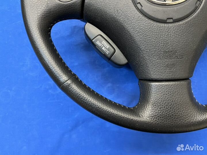 Оригинальный кожаный руль Toyota с Shift Matic
