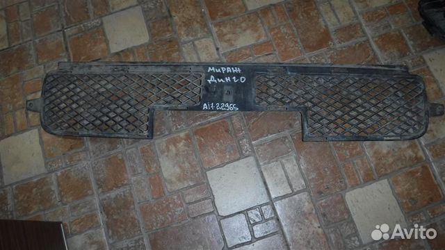 Решетка в бампер центральная Mitsubishi Mirage Di