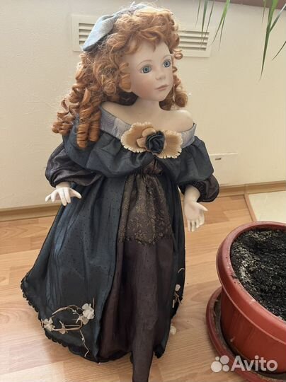 Кукла коллекционная 75 см