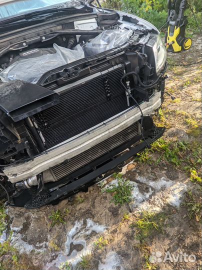 Усилитель переднего бампера Audi Q5 SQ5