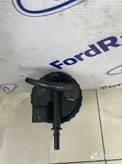Корпус топливного фильтра Ford Focus 2 CB4 1.8