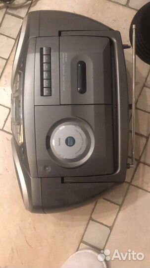 Кассетная магнитола