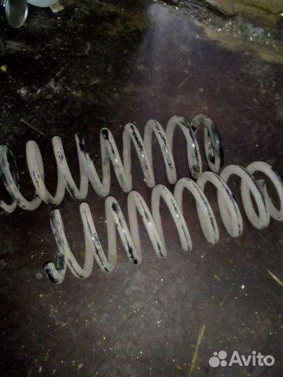 Задние пружины кия спортедж 3