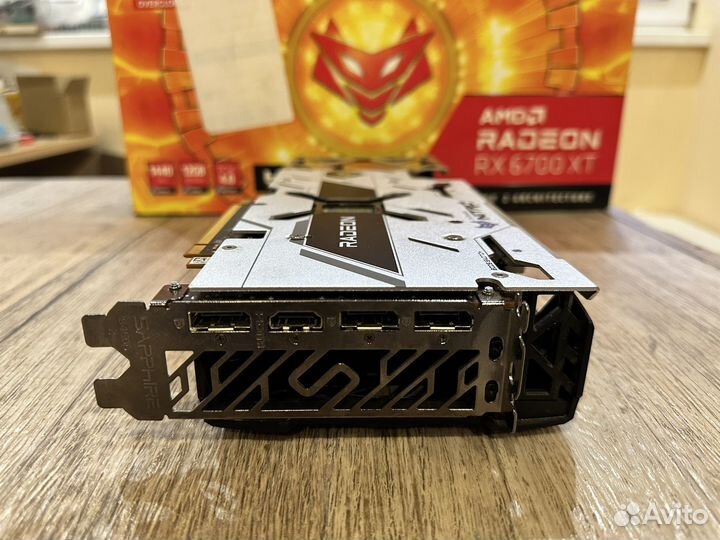 AMD radeon RX 6700XT Sapphire Nitro+ 12Gb