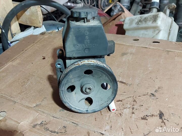 Гидроусилитель W 202-210 M 111 mercedes benz