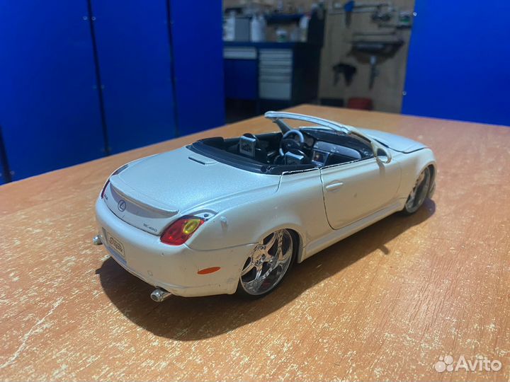 Модель Lexus SC430 Maisto 1/18