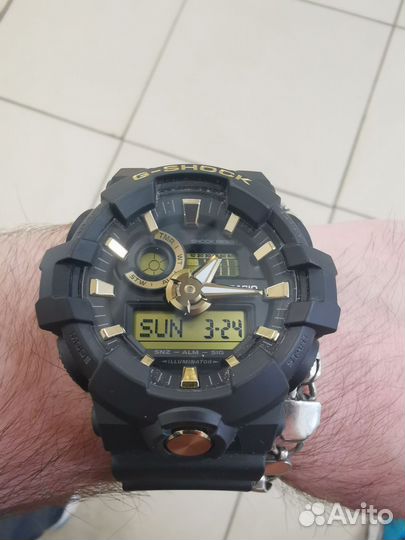 Часы Casio G-Shock GA-710B