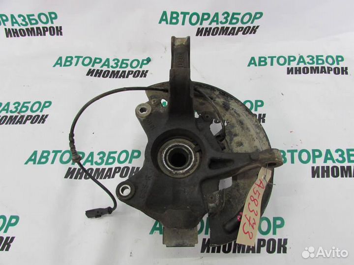 Кулак поворотный передний правый для Renault Fluen