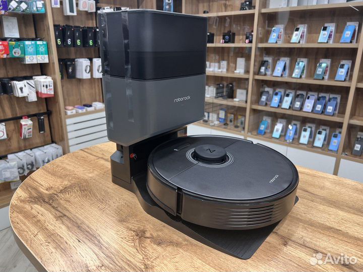 Робот-пылесос Roborock Q7 Max Plus черный