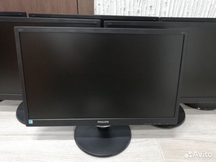 Монитор Philips 223v5l wled FullHD 21,5 дюйма