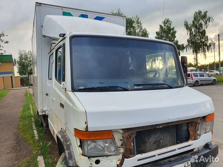 Mercedes-Benz 609D, 1987