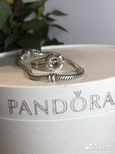 Pandora шарм Пончик