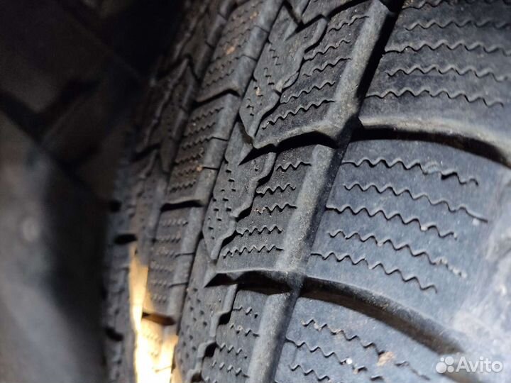 185/65/15 Nexen зима