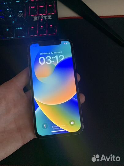 iPhone X, 64 ГБ