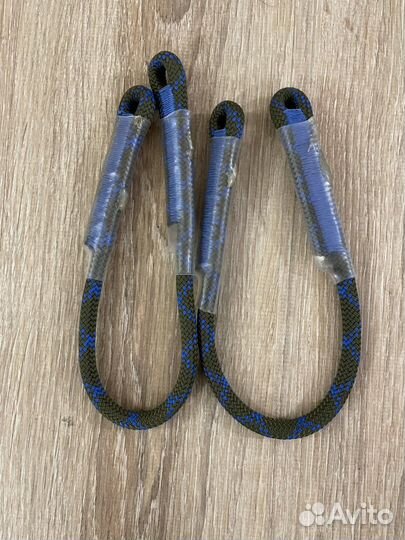 Жумар левый и правый, усы