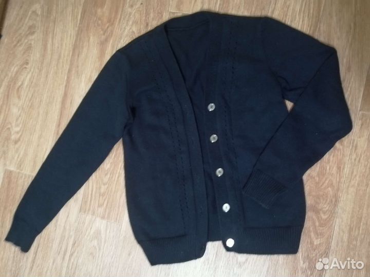 Кардиган на дквочку 122см