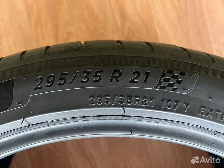 Michelin Pilot Sport 4 SUV 295/35 R21 107Y