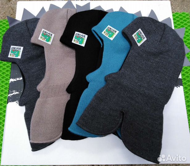 Детская демисезонная шапка - шлем на мальчика