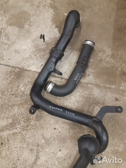 Патрубки интеркуллера Volkswagen Touran 1.9 TD