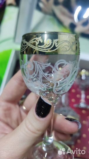 Графин с рюмками