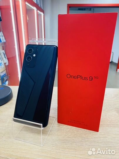 OnePlus 9, 8/128 ГБ
