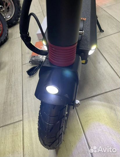 Электросамокат Kugoo X1