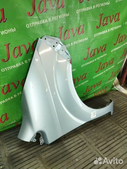 Крыло переднее правое Toyota Spade NCP141 1NZ-FE