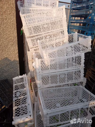 Пластиковые ящики