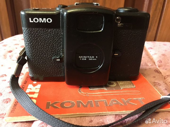 Фотоаппарат Ломо-компакт-автоматик LC-A