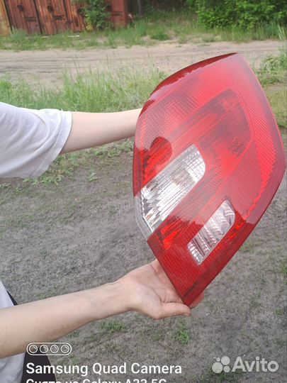 Фара задняя правая