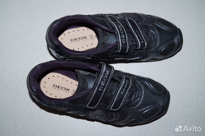 Кроссовки Geox для девочки 34р. Новые