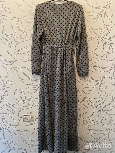 Платье теплое длинное 46-48