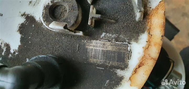 Насос топливный электрический Opel Astra J 2010-2