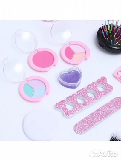 Набор детской косметики новый