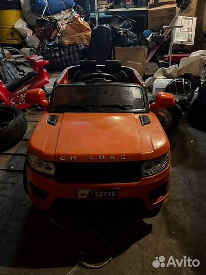 Детский электромобиль джип