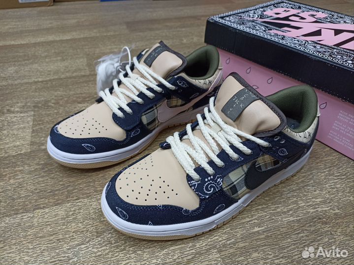 Кроссовки Nike Sb Dunk Low x Travis Scott