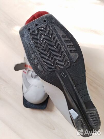 Лыжные ботинки 35-36