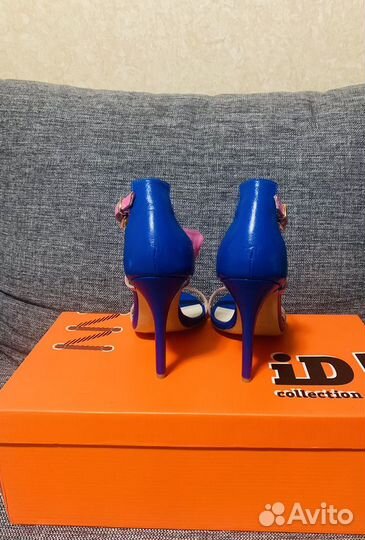 Босоножки 36р-р по стельке 23см