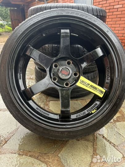 Rays volk racing te37 r18