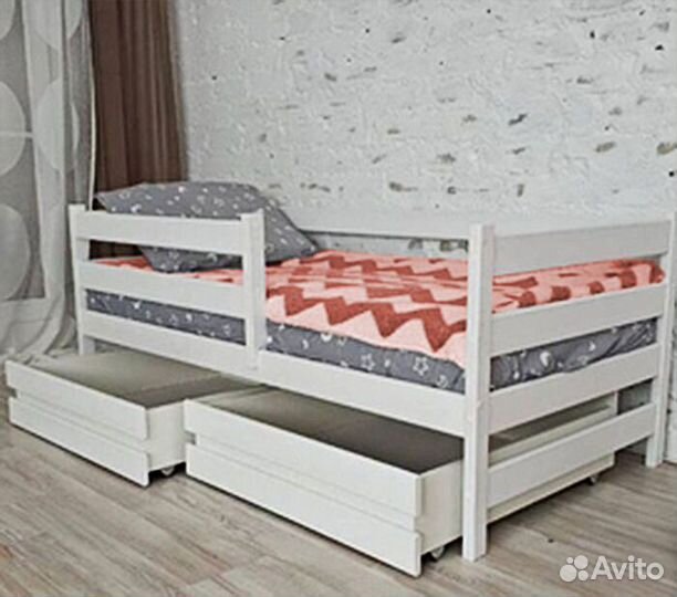 Кроватка для малыша с бортиком софа эко из натурал