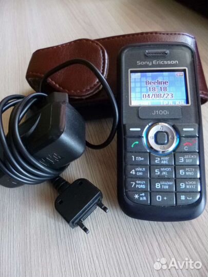 Sony Ericsson J100i