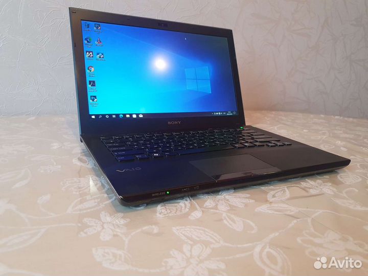 Ноутбук Sony vpcs Core i7