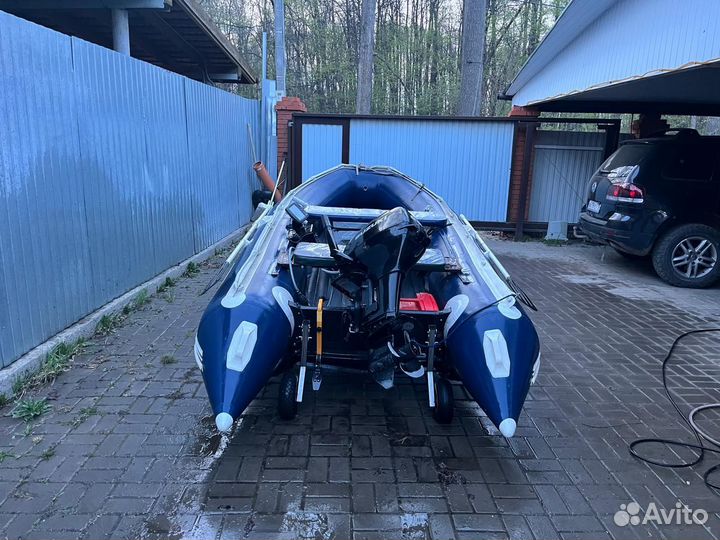 Лодка solar 380