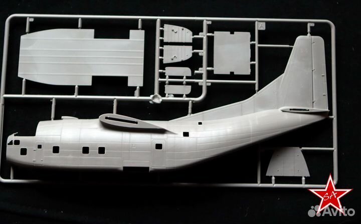 1/72 Roden Самолёт Fairchild NC/AC-123K Black Spot