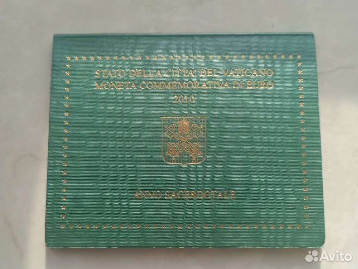 Ватикан 2 евро 2010