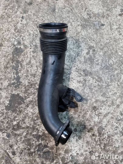 Патрубок чистого воздуха (к турбине) BMW M4