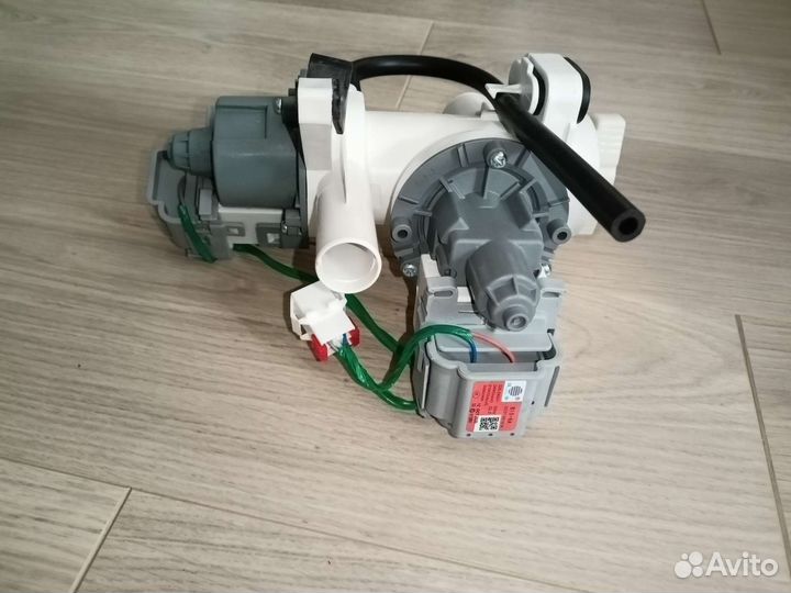 Сливной насос (помпа) Samsung DC97-16441E