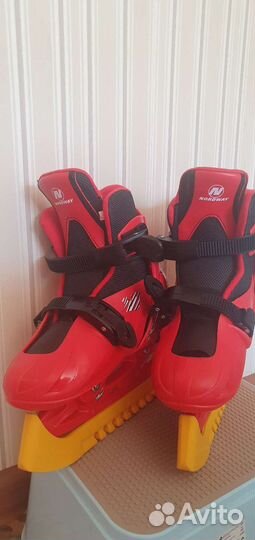 Коньки хоккейные детские